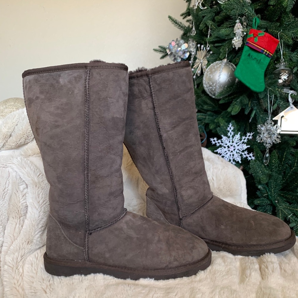 Classic II Genuine Shearling Lined Tall Boot - Picture 5 of 6